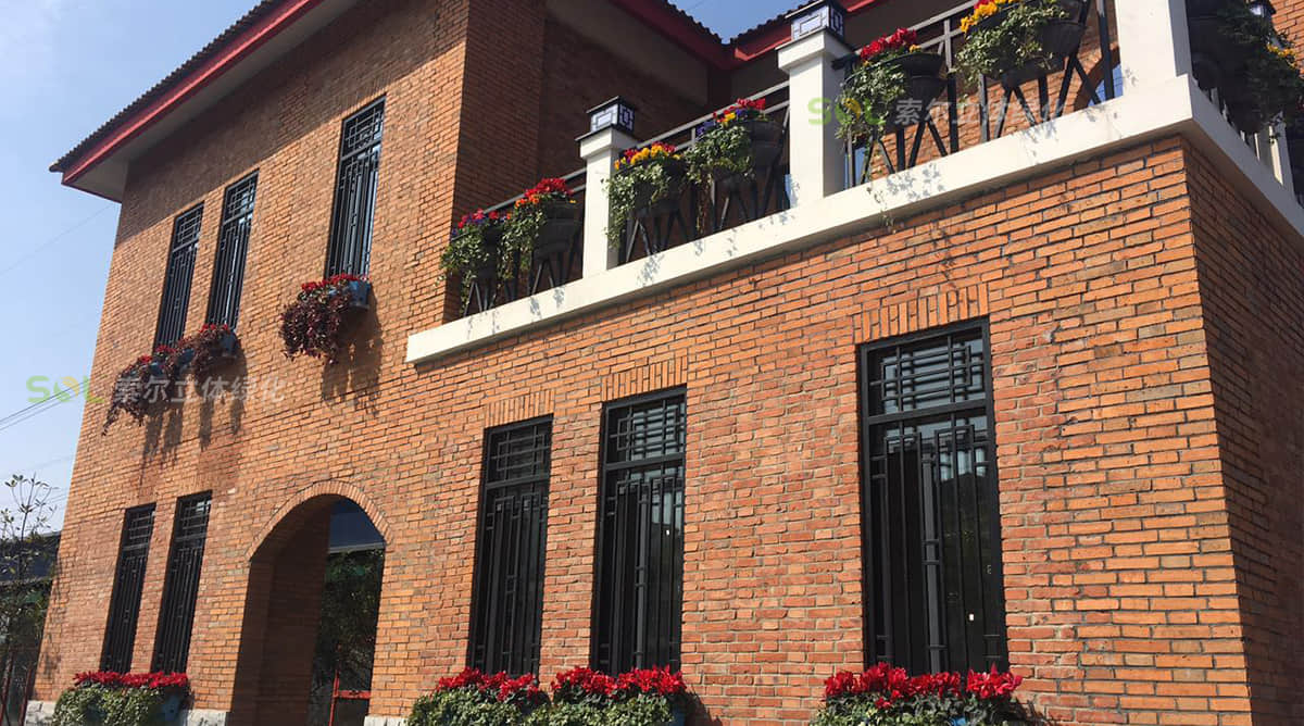 武漢林業(yè)集團(tuán)立體綠化示范基地窗陽臺綠化